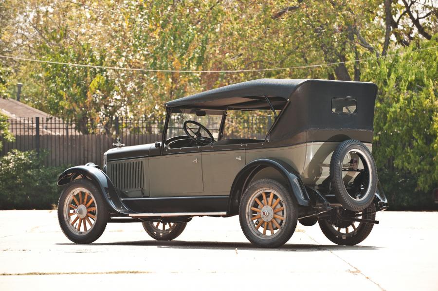  Oldsmobile Model 30-D Touring 1926 года  (фото 2 из 11)